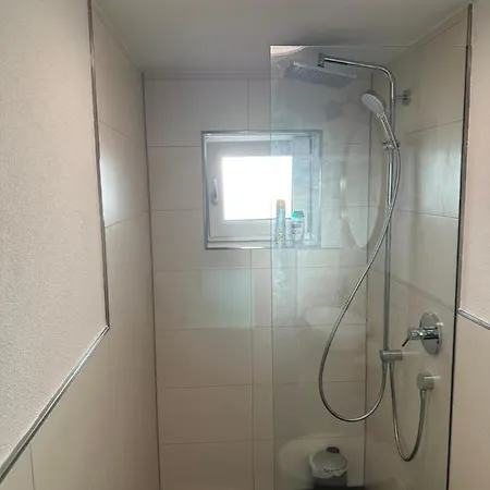 Maasai Mara Mit Whirlpool Und Sauna באד סאולגאו