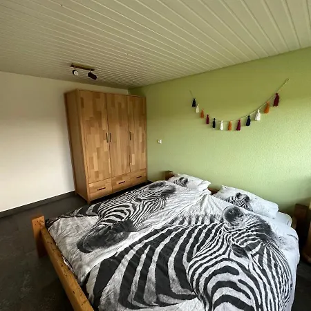 Maasai Mara Mit Whirlpool Und Sauna